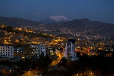 054 La Paz Nachtaufnahme.jpg