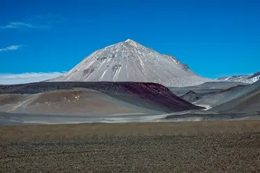 007 Atacama Anden Vulkan.JPG