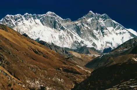 001 Everest Lhotse Nepal.jpg