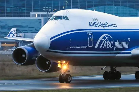040 AirBridge Cargo Russisch 747.jpg